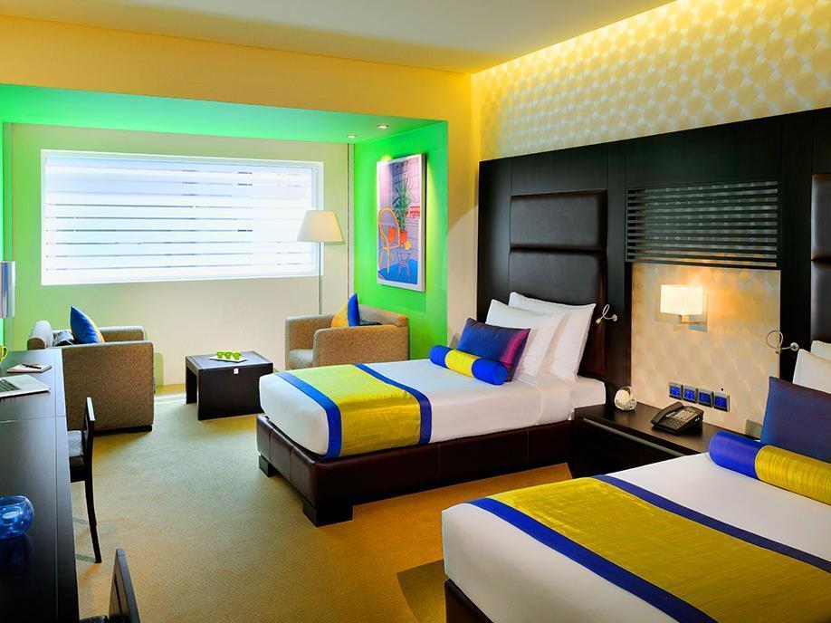 Hues Boutique Hotel Дубай Екстер'єр фото