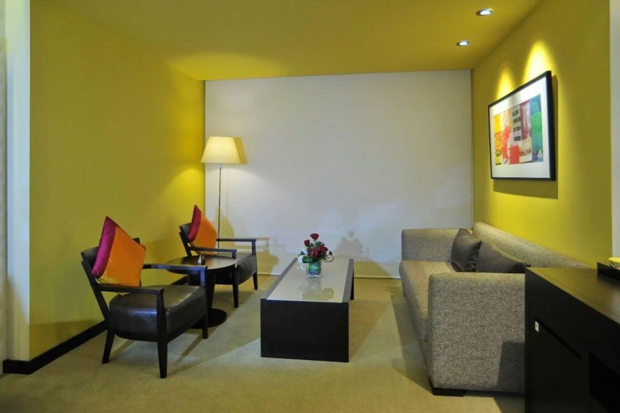 Hues Boutique Hotel Дубай Екстер'єр фото